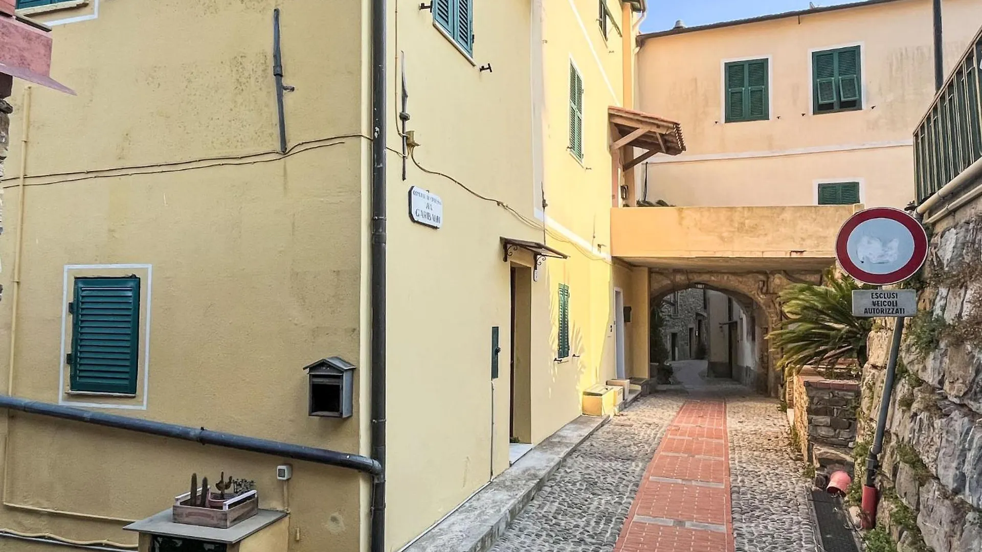 Apartment Ca Du Maina By Interhome Cipressa Italy